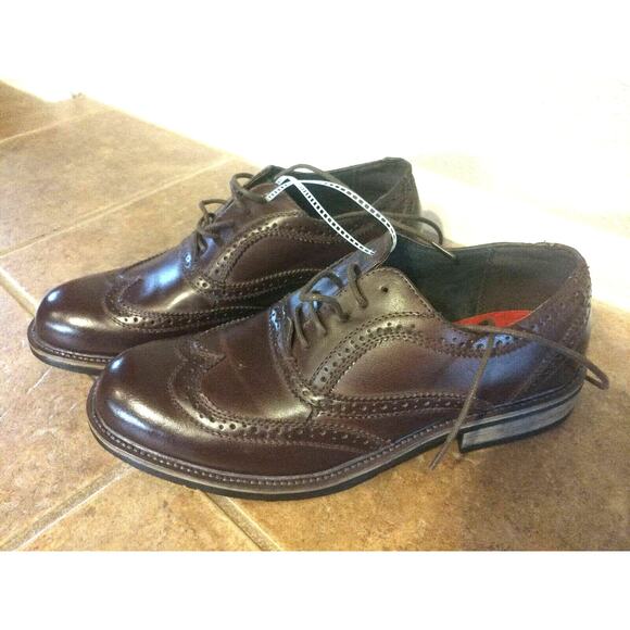 NEW Steve Madden Mens Wing Tip Oxfords Shoes Size 9 Brown Leather $135 - Picture 1 of 11